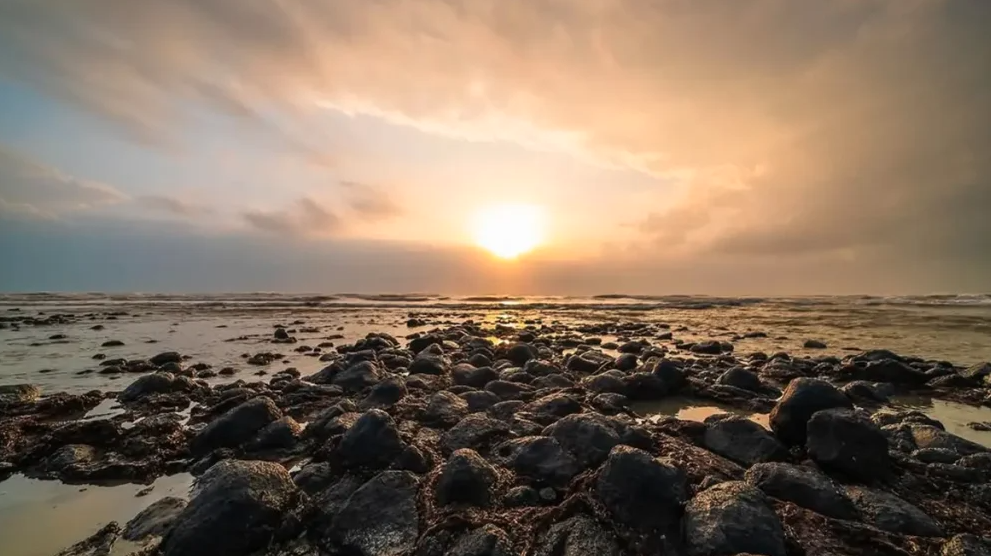 পানতাই বাতু হিতাম